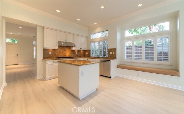 Building Photo - 58 Oakhurst Rd