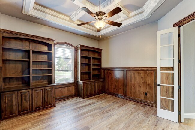 Building Photo - Luxury Living in Rosecreek – 4-Bedroom Home in Deer Creek Schools!