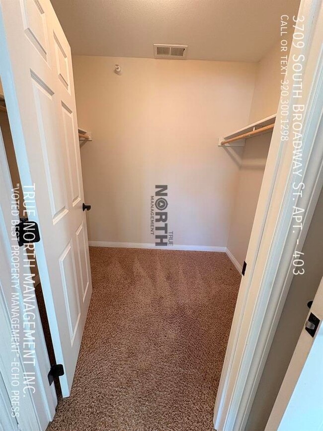 Building Photo - 3709 S Broadway St