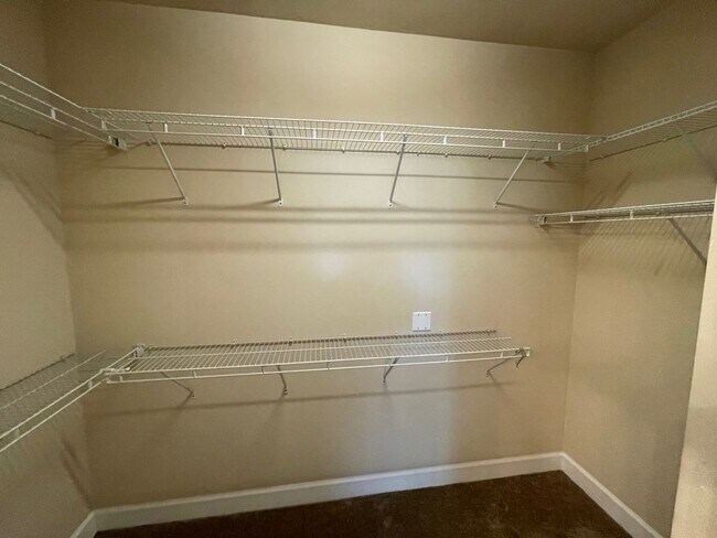 Building Photo - Great Home in Long Leaf