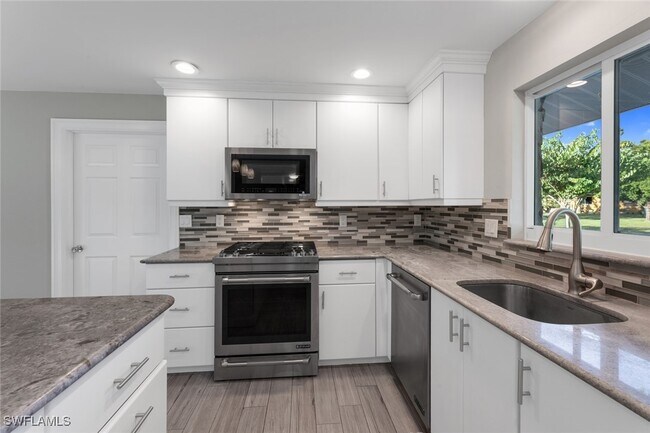 Building Photo - 26891 Our Ct