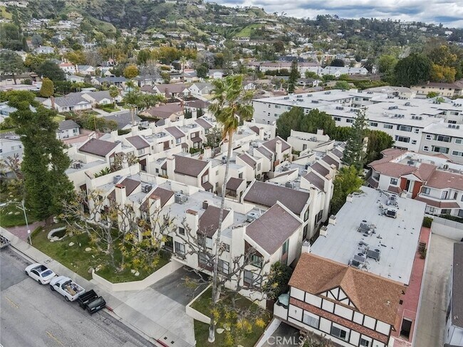 Building Photo - 1244 Valley View Rd