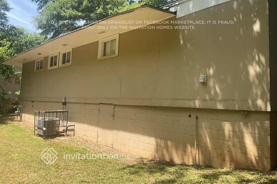 Building Photo - 2304 Ousley Ct