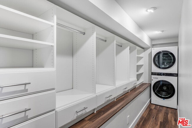 Building Photo - 3212 Wrightwood Dr