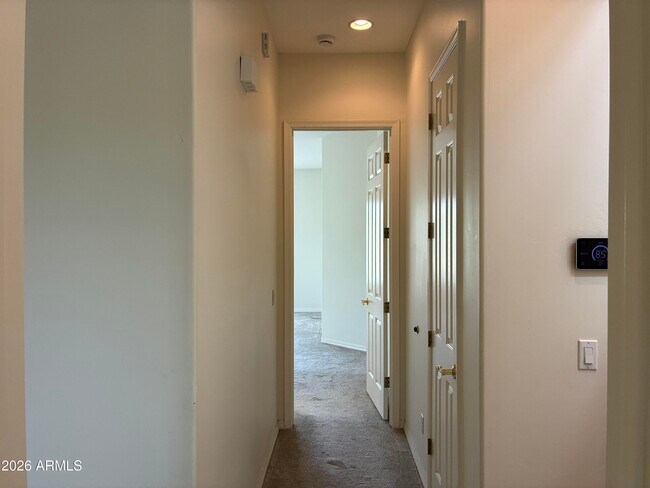 Building Photo - 33110 N 72nd Pl