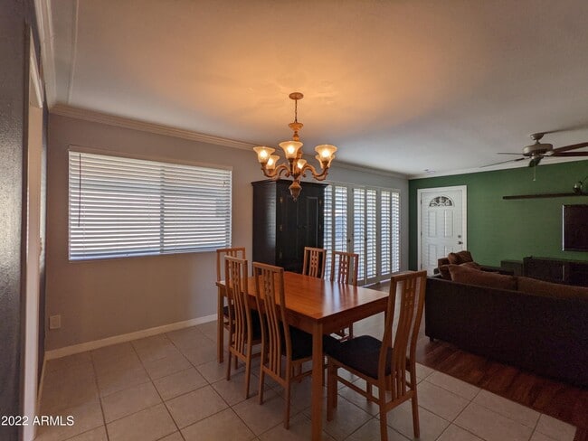 Building Photo - 10044 N 39th Ln