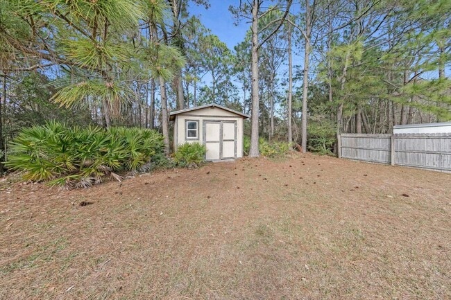 Building Photo - 2216 Calle De Pizzaro