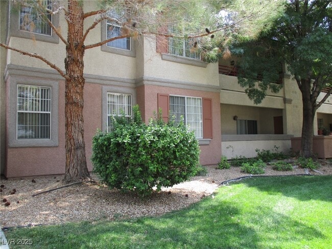 Primary Photo - 10220 Penrith Ave