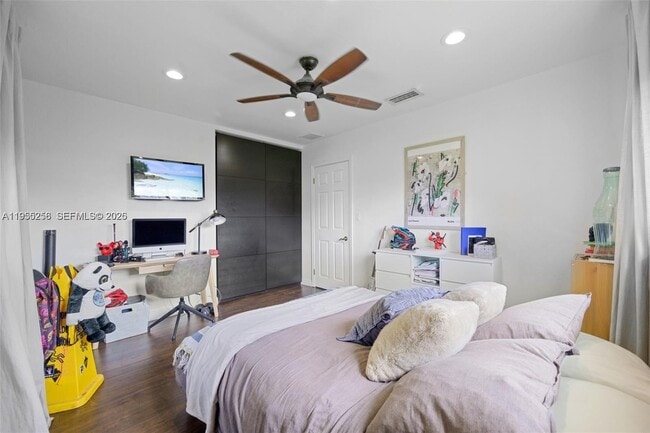 Building Photo - 8330 SW 171st St