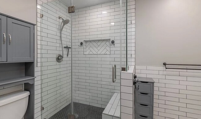 Building Photo - 3812 Brockhampton Dr