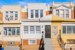 Building Photo - 5541 Hadfield St