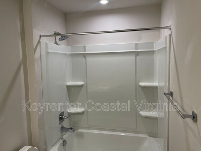 Building Photo - 105 Brentwood Cv