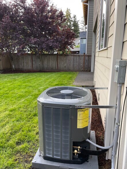 Lennox AC. Most homes don't have AC - 8828 Jayden Ln NE