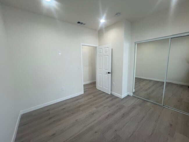 Building Photo - 7317-7321 Garden Grove Avenue