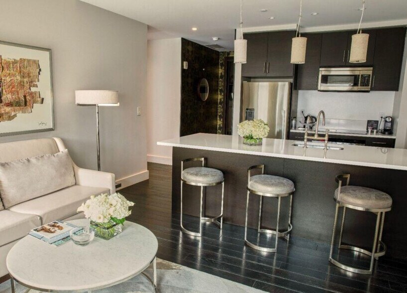 Building Photo - 114 E 32nd St