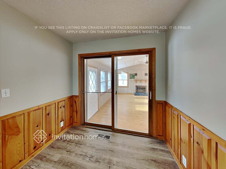 Building Photo - 6432 2nd Ave S