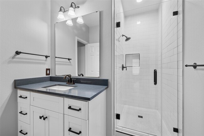 Building Photo - 12311 Granite Woods Ct