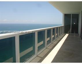 Building Photo - 1830 S Ocean Dr