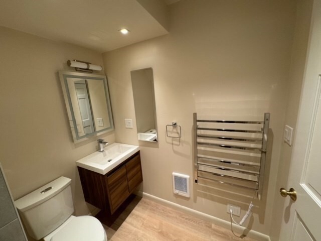 Building Photo - 33 Lothrop St
