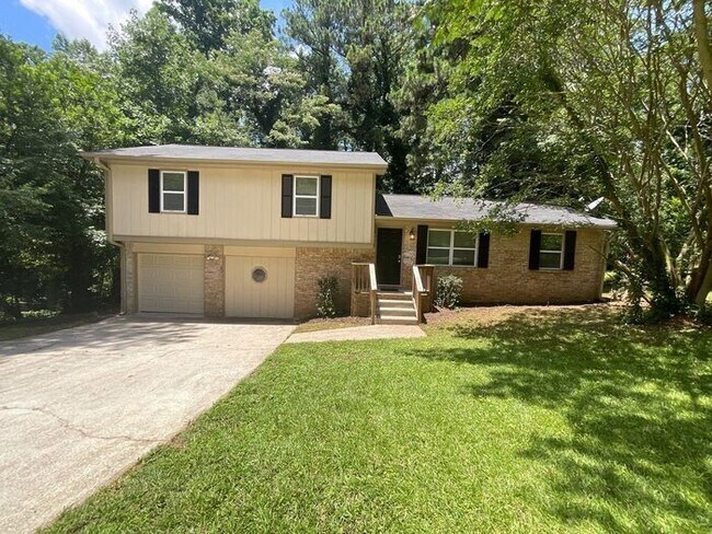 Primary Photo - 545 Navarre Dr