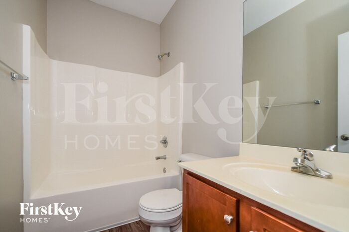 Building Photo - 8229 Owen Park Dr