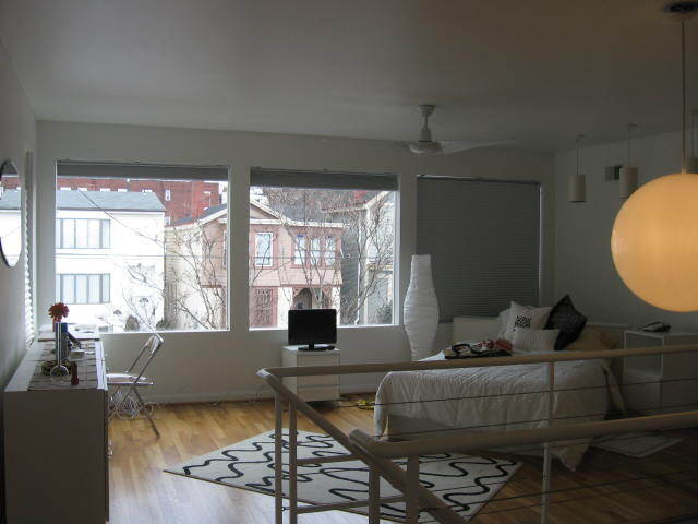 Building Photo - 372 Lehigh Ave