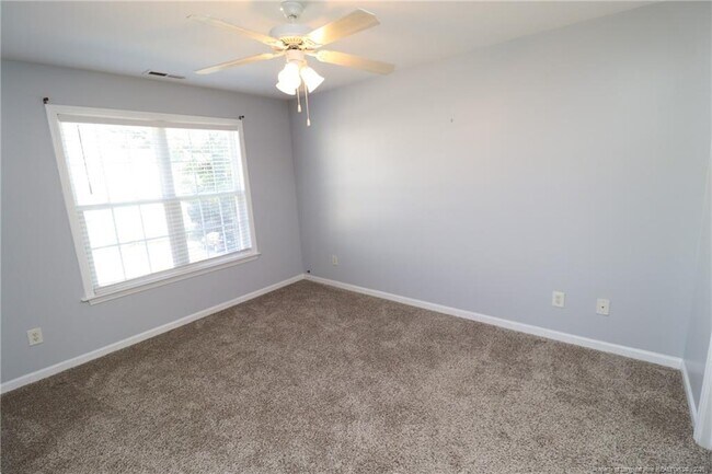 Building Photo - 410 Whitehall Ct