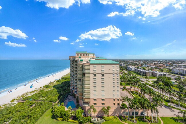 Building Photo - 940 Cape Marco Dr