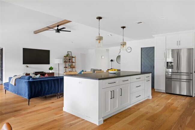 Building Photo - 6415 Steer Trail