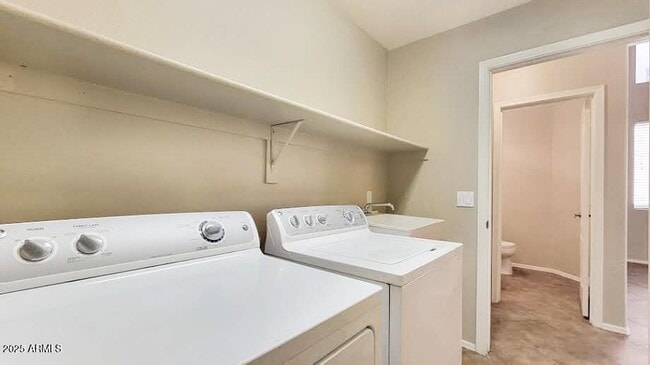 Building Photo - 3523 W Chama Dr