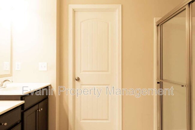 Building Photo - 14 Waterhaven Wy