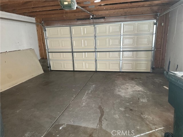 Building Photo - 14702 Clubhouse Dr
