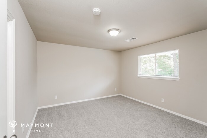 Building Photo - 10719 Idlebrook Dr