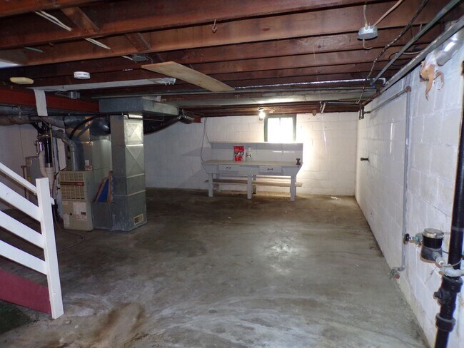 Building Photo - Home Coming Soon- 3bedroom; 2 bath