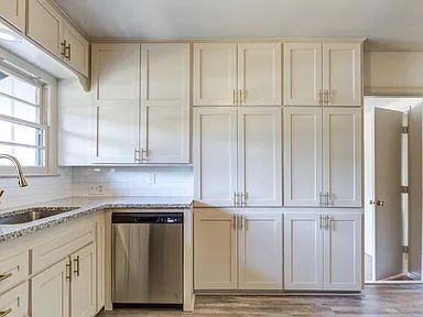 Building Photo - Charming 3-bedroom, 2-bath home in Tech Terrace!! Looking for 6 Mo Lease!