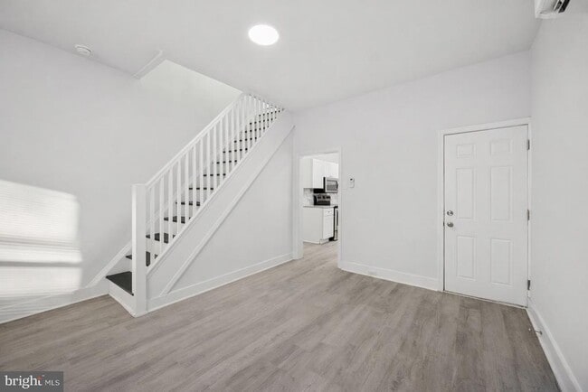 Building Photo - 2513 N Garnet St