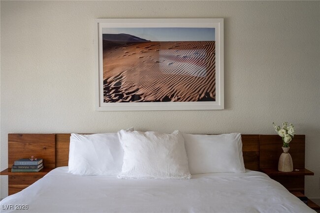 Building Photo - 2940 Rosanna St