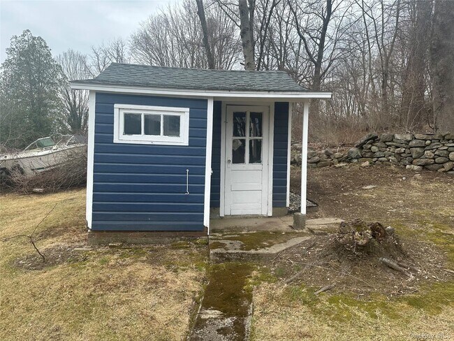 Building Photo - 3983 Old Crompond Rd