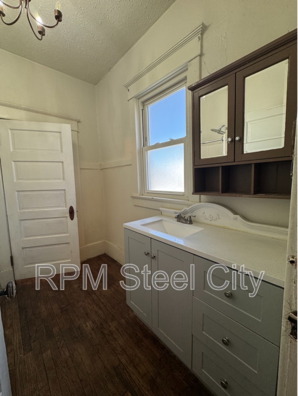 Building Photo - 1014 Berkley Ave