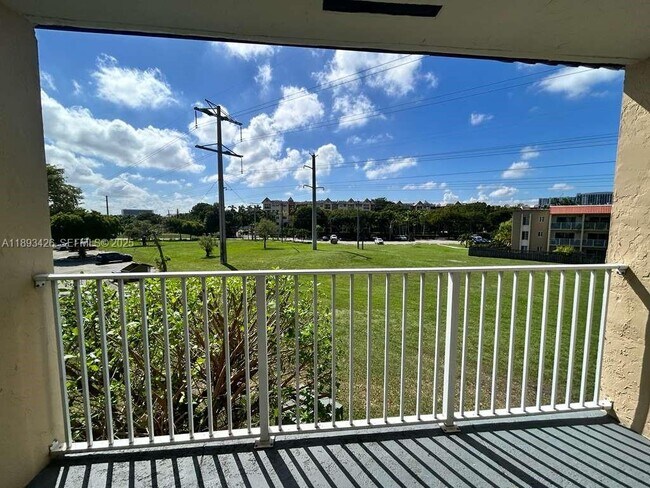 Building Photo - 4920 NW 79th Ave