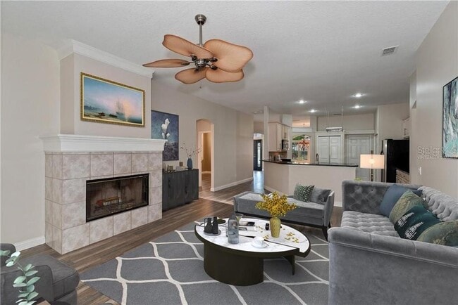 Building Photo - 2652 Queen Mary Pl