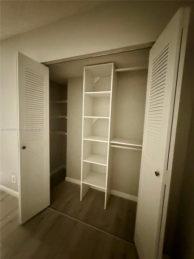 Building Photo - 5130 Las Verdes Cir