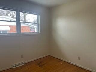 Building Photo - 2005 Vine St