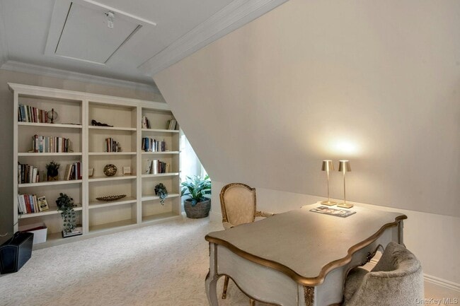 Building Photo - 129 Washington Spg Rd