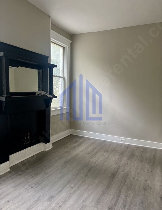 Building Photo - Coming Soon!!!!!! Spacious 4 Bedroom in West Baltimore