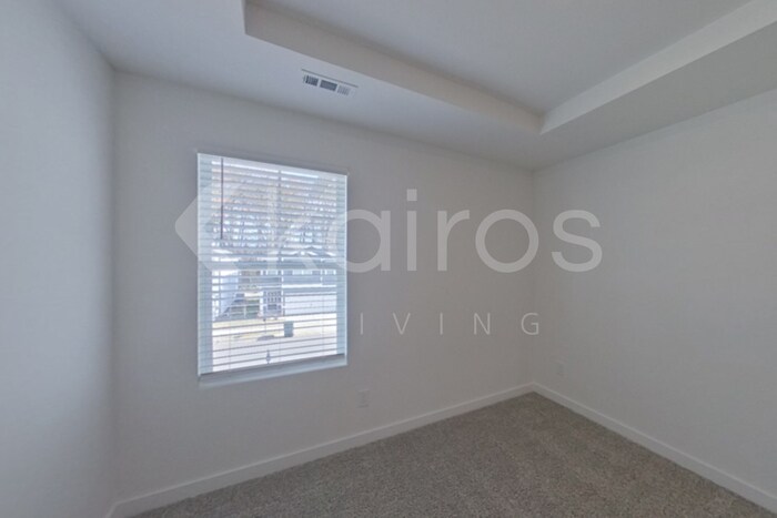 Building Photo - 6121 Taramore Ln NW