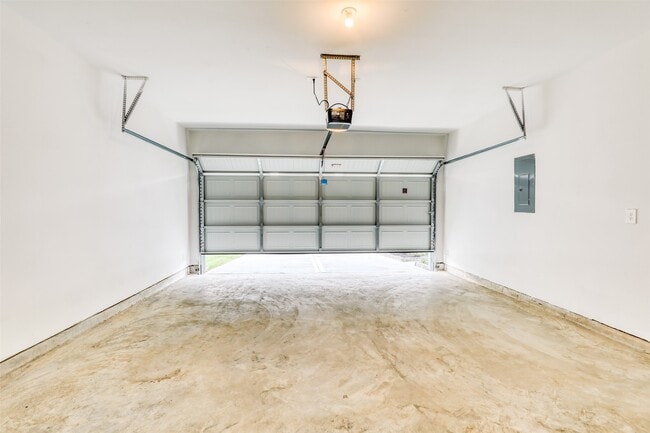 Building Photo - 2818 Lisburn Ter Ln