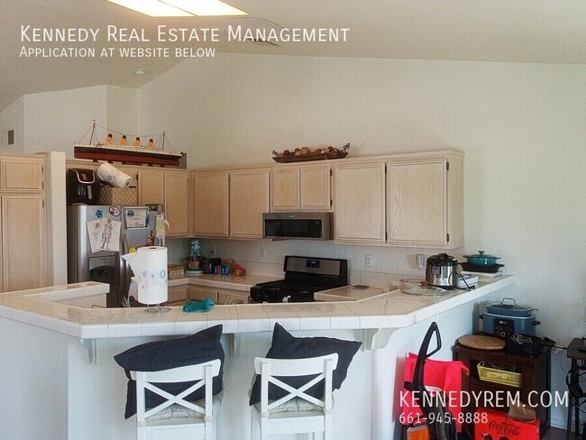 Building Photo - 3657 Cocina Ln