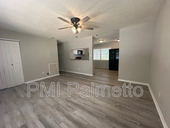 Building Photo - 277 Piney Grove Rd
