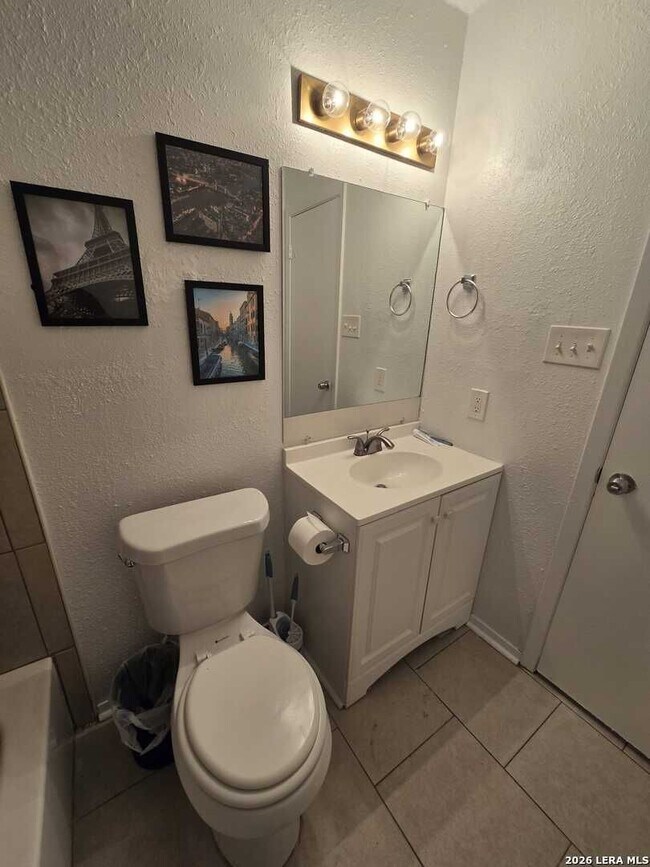 Building Photo - 4111 Sunrise Terrace Dr